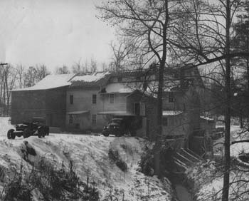 An old view of Cross Mill in the snow